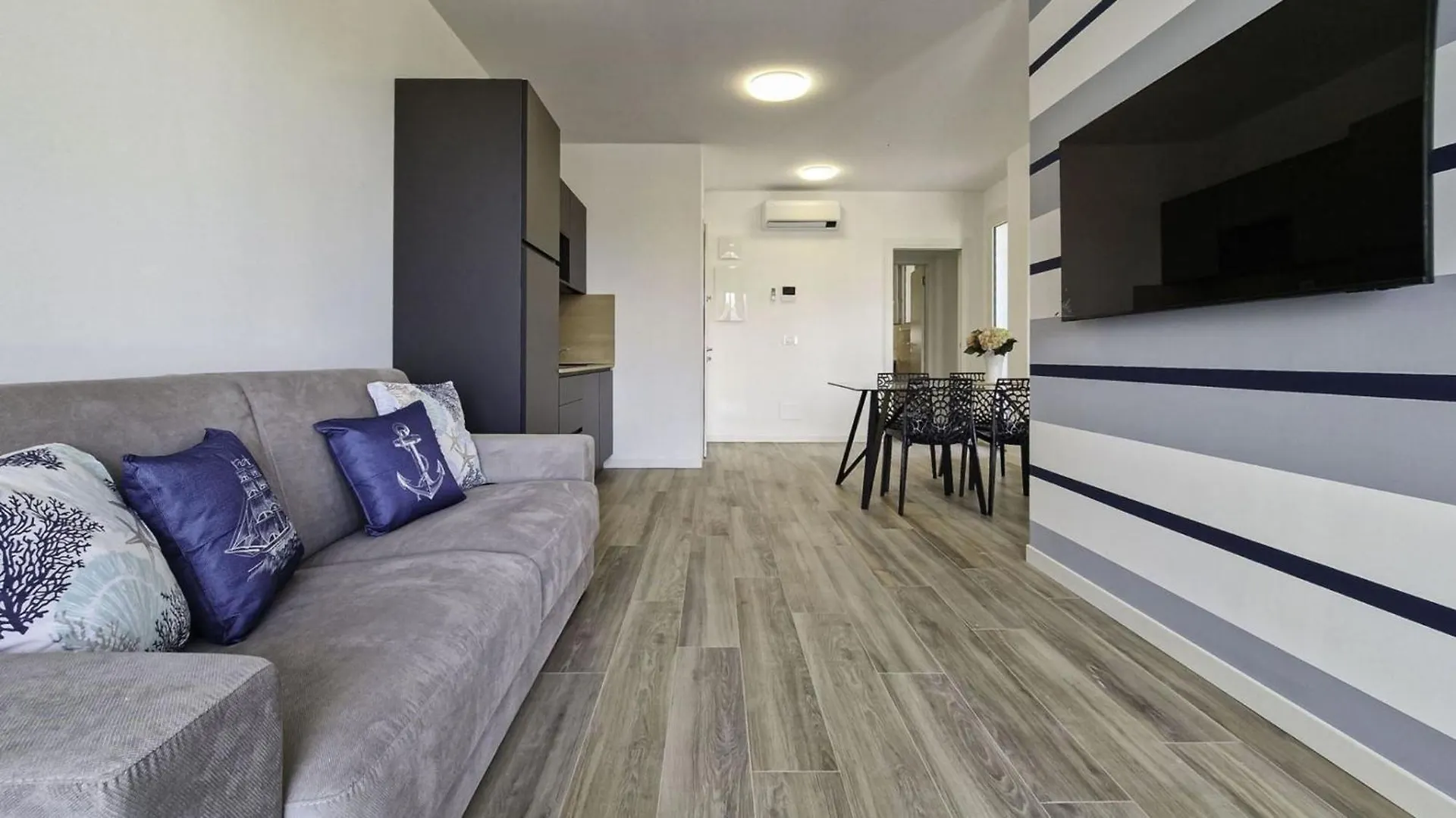 Studio With Terrace And Parking In Bibione Italia